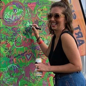 Meet your Posher, Andrea